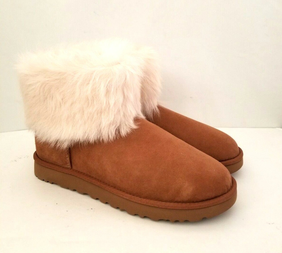 Ugg Shoes | Nwt Women's Ugg Mini Toscana Cuff Suede Sheep Skin Boots | Color: Cream/Tan | Size: 11 | Offtherackdc's Closet