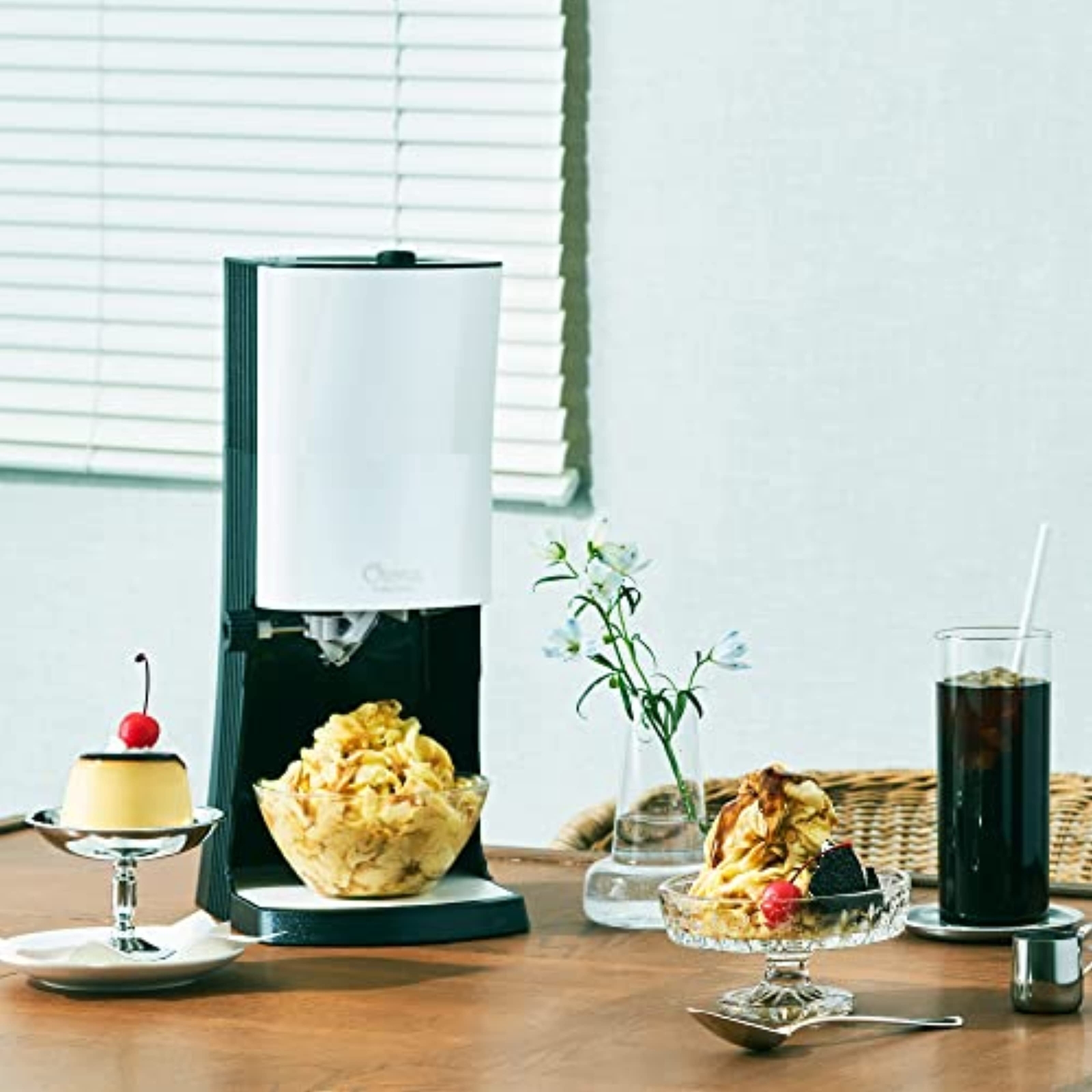 DOSHISHA Shaved ICE Snowball Machine 2022 New Fluffy Mushy Frozen Fruit