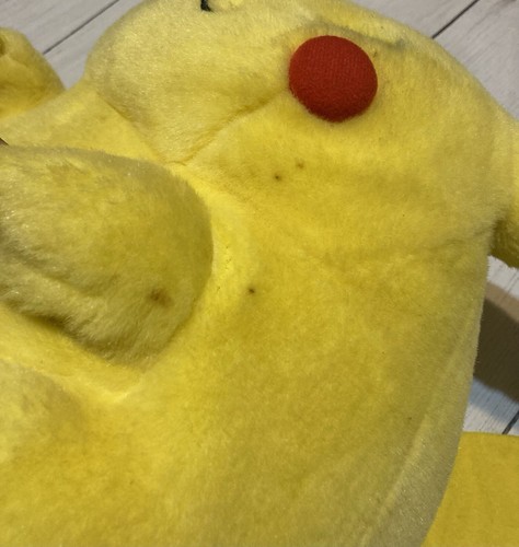 Pokémon Pikachu Plush Jumbo Toy 16" Nintendo Hasbro Tomy 1999 Vintage - Picture 4 of 5