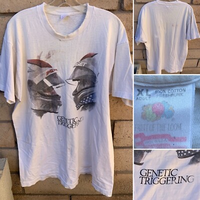 Vintage Genetic Triggering Car Racing T Shirt Helmets Distressed Worn Size XL