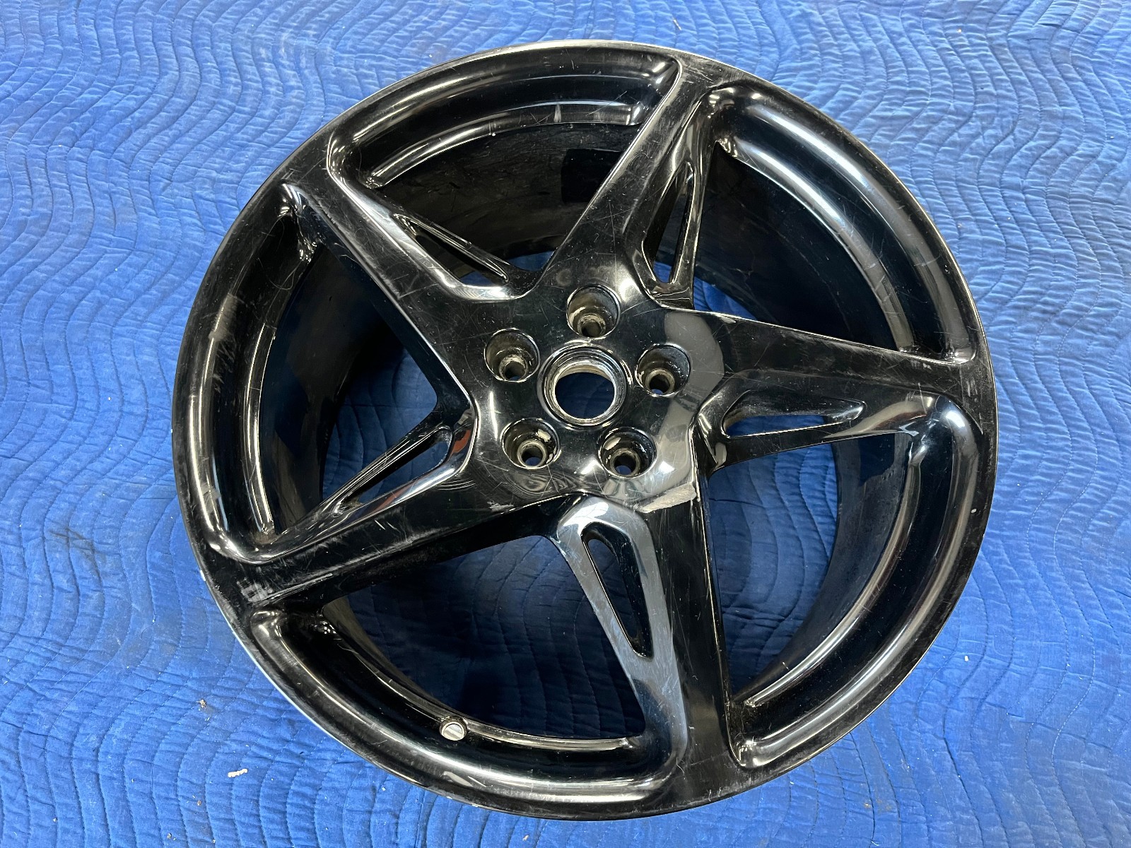 1 Genuine Ferrari 458 20" 5-Star Wheel