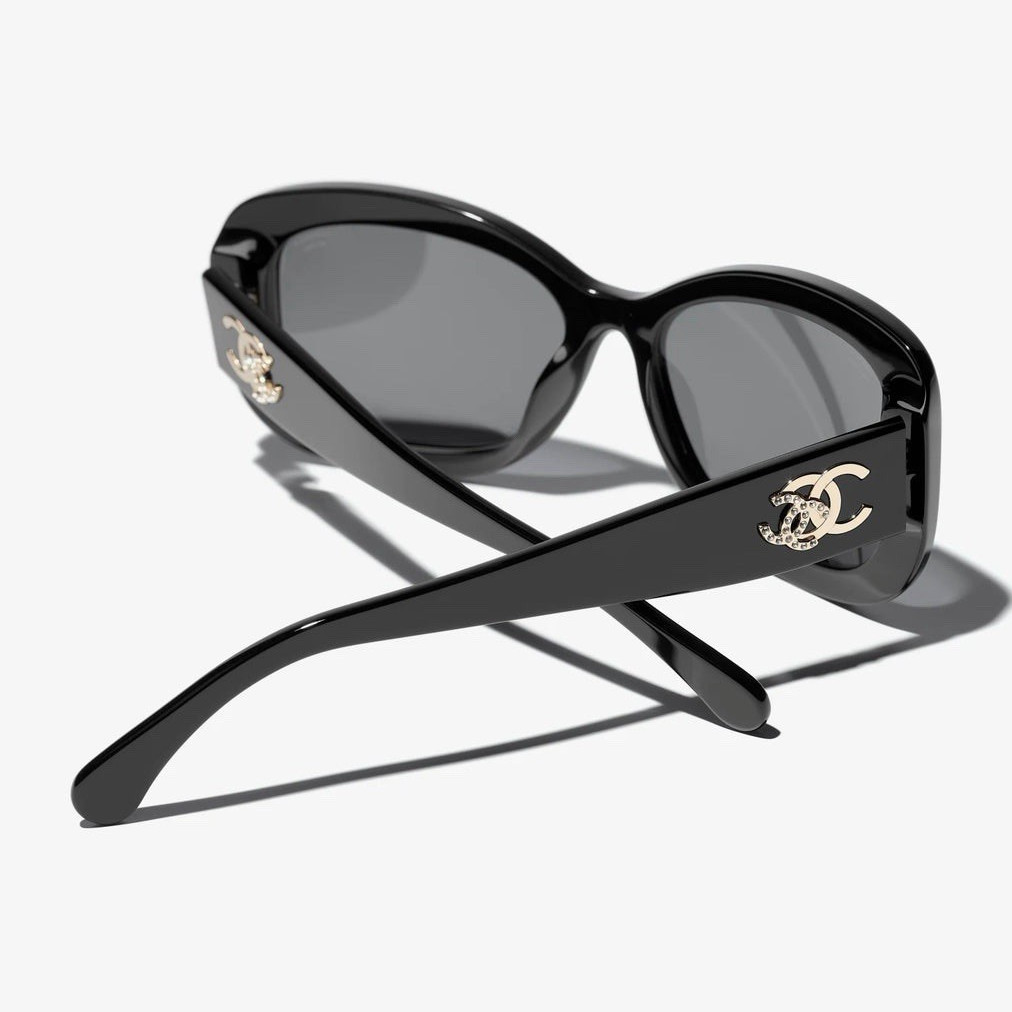 CHANEL Women's Rectangle Polarized Sunglasses Black Frame Gray Lenses w/ box