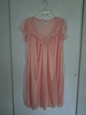 Vintage Lati Fashion Nightgown Med Babydoll Peach Grandma Core Babydoll Ruffled 