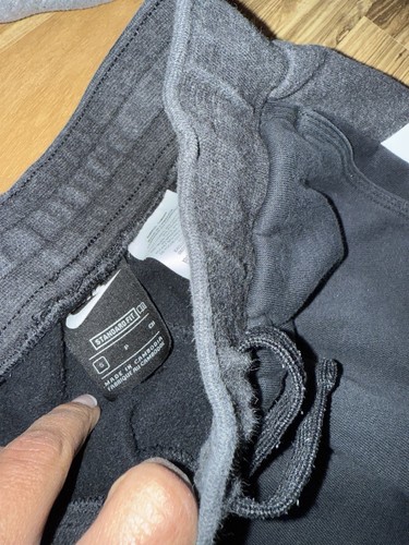 Nike Boys Sz Small S 8 Sweatpants Jogger Black Gray Worn Knee Oil Stains - Picture 6 of 6