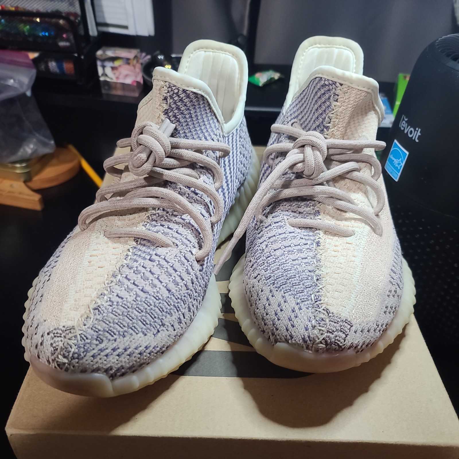 Adidas Yeezy Boost 350 V2 Ash Pearl GY7658 SIZE 9M