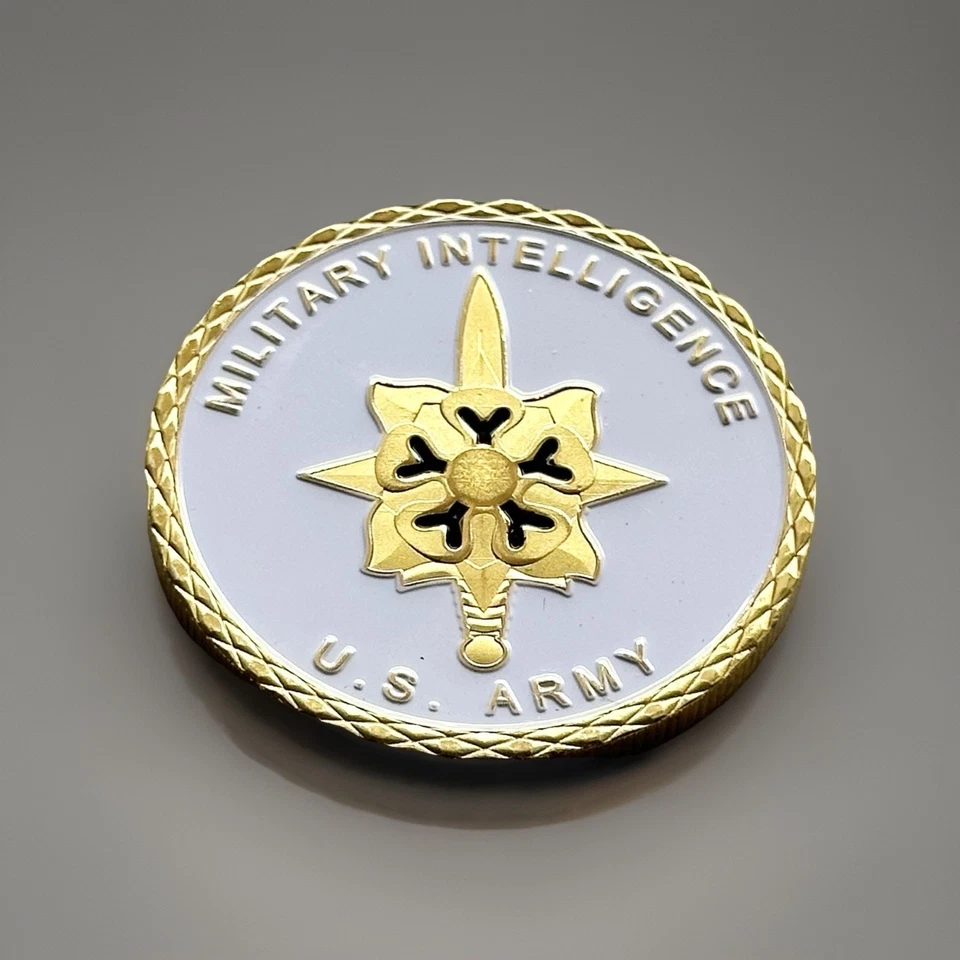 US Army MILITARY INTELLIGENCE MI Special Agent Challenge Coin W Presentation Box - Image 4 of 4