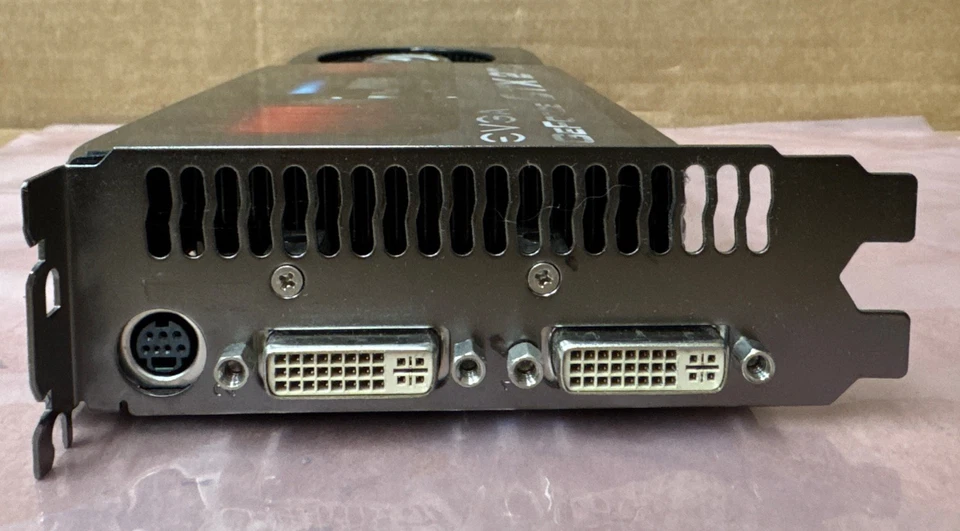 EVGA Nvidia GeForce GTX 275 896-P3-1170-AR 896MB GDDR3 Video card - Image 2 of 4