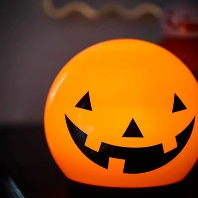 Ikea KUSTFYR LED table lamp, pumpkin orange w/Bulb 406.387.72