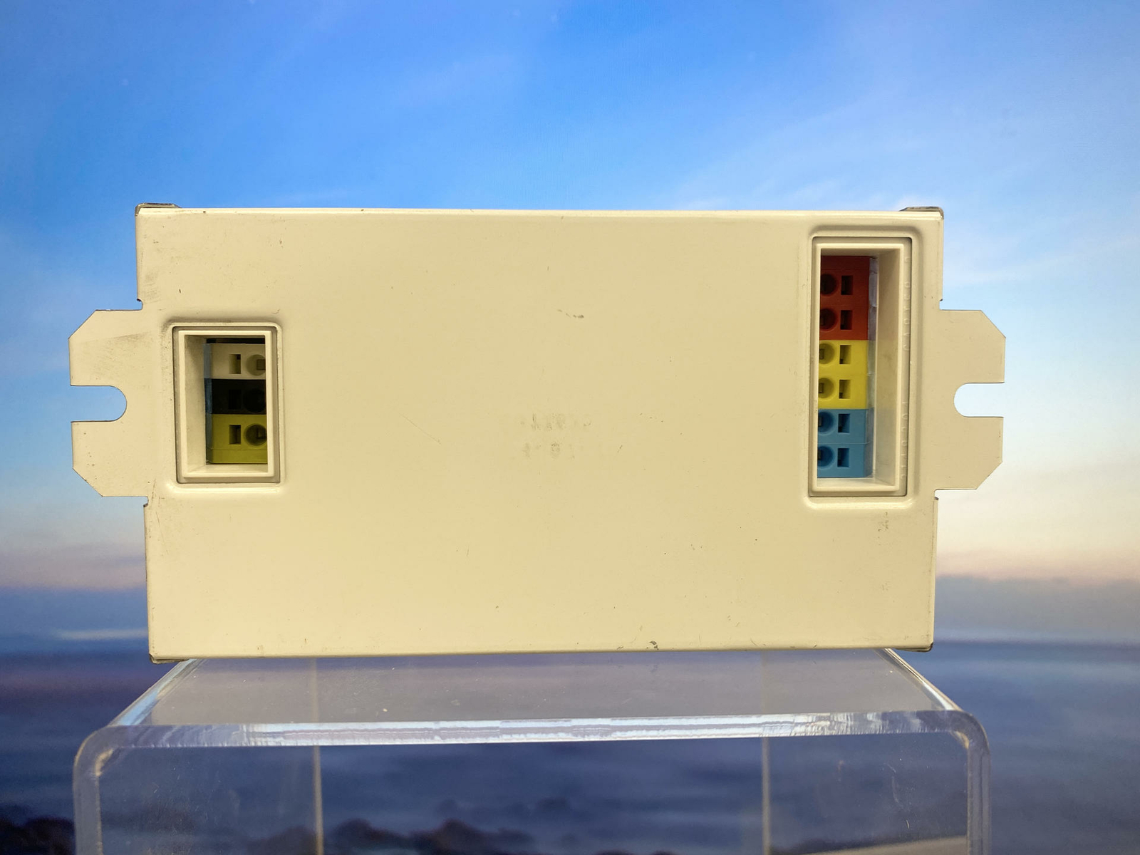 SYLVANIA 51823-QTP 1/2X18CF/UNV DM Ballast | Electronic CFL Ballast For 2x18W Compact Fluorescent Lamps