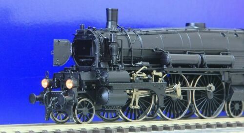 ROCO 63210 - LOCO VAPEUR - BR 01 - DB - ANALOGIQUE +NEM ROCO 63210 - LOCO VAPEUR - BR 01 - DB - ANALOGIQUE +NEM