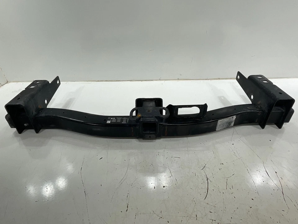 Se adapta a remolque de parachoques trasero Ford Expedition 2018-2024 enganche JL1A19D534AC OEM Foto 2 de 4
