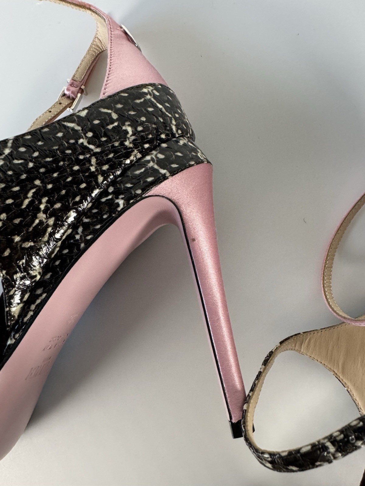 Fendi Multicolor Python Embossed Leather and Velv… - image 15