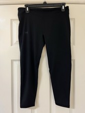 Under Armour Girls Fitted Motion Solid Ankle Crop Leggings Black Size YL NWT