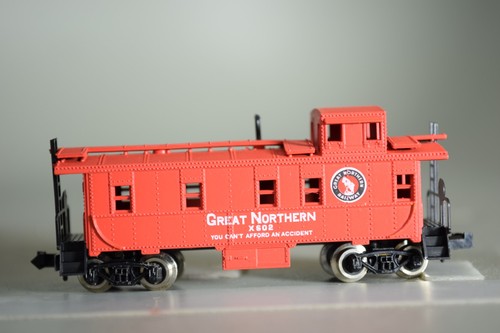 33027 Escala N ATLAS CABOOSE GN GREAT NORTH | Zustand: New