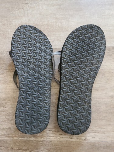 teva olowahu antiguous grey