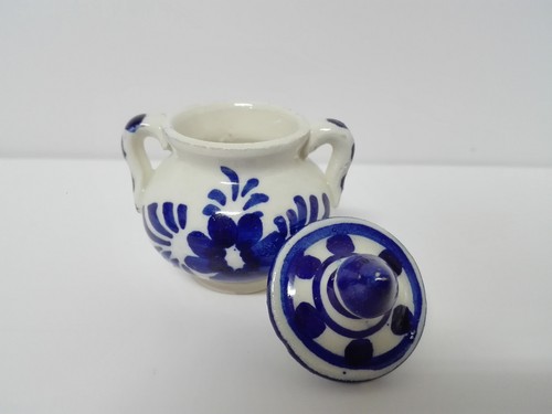 Porcelana de Talavera Hoya caldero en miniatura pintada a mano. - Imagen 2 de 2