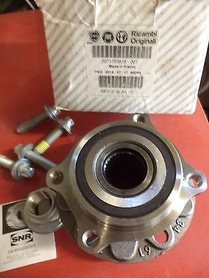 Moyeu roue avant Alfa 159 anti-vibration avec roulement renforcé 5 trous