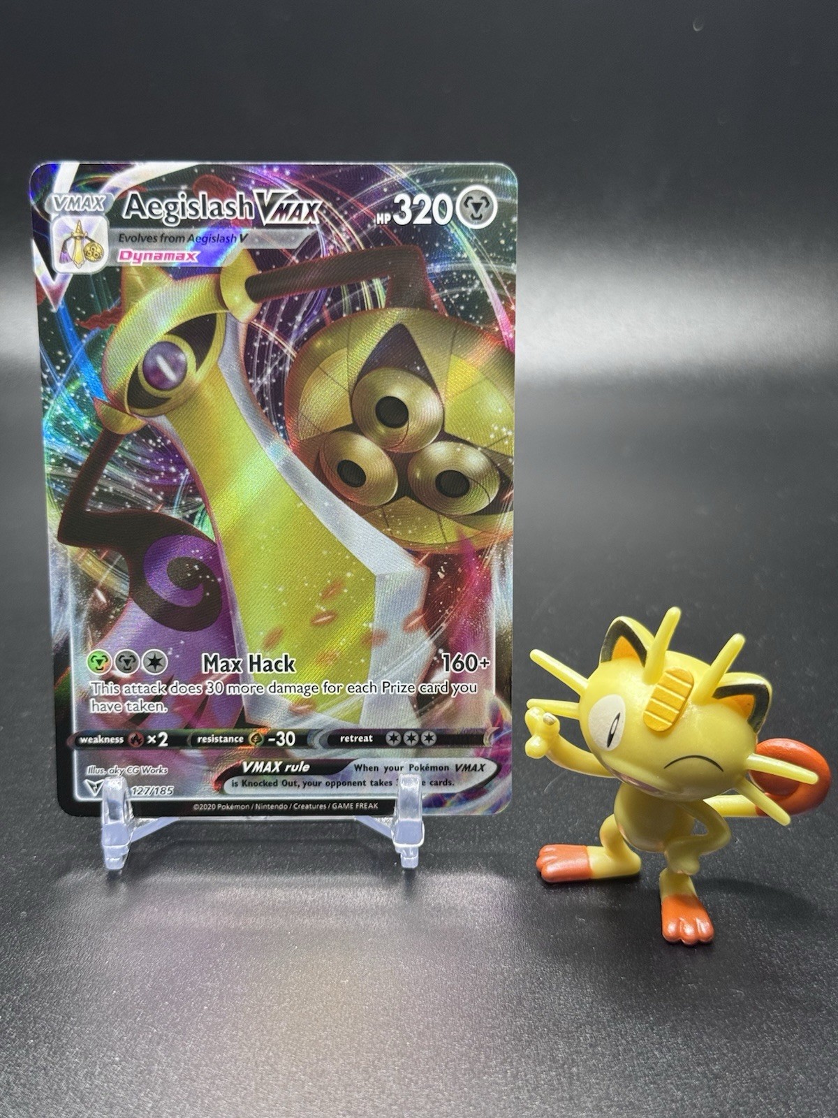 Aegislash VMAX 127/185 Pokemon Swsh04: Vivid Voltage Holo - NM