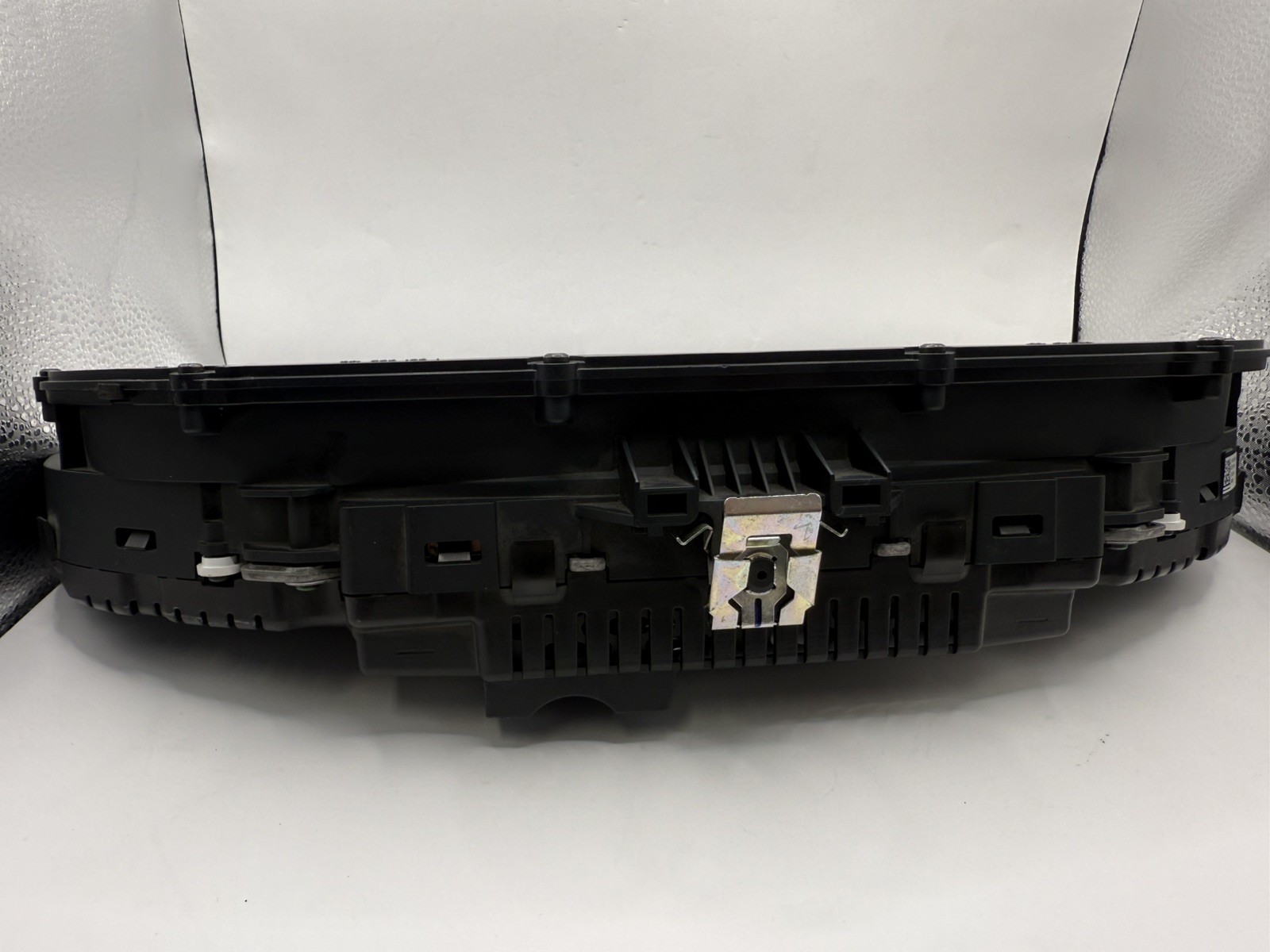 2018 Bentley Bentayga Speedometer Instrument Gauge Cluster 36A920870B *NOTE*