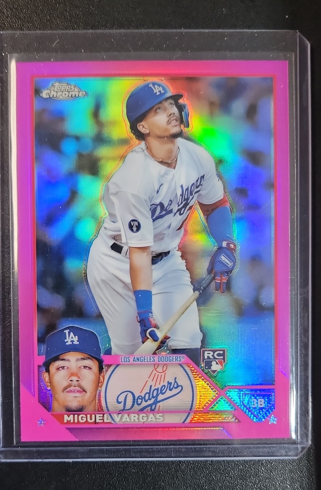 2023 Topps Chrome - Miguel Vargas #161 Pink Refractor (RC)