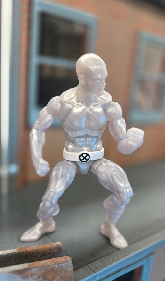 Figura de acción retro Marvel Legends X-Men Iceman 6" excelente estado Foto 2 de 4