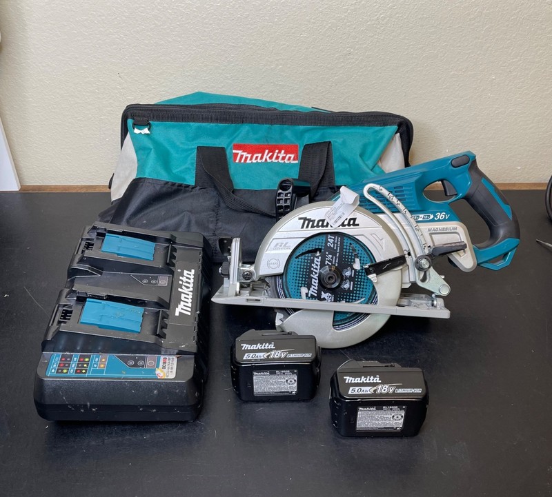 Makita XSR01 36V 7-1/4" Circular Saw w/Two 5Ah Batteries/Charger + Case XSR01PT