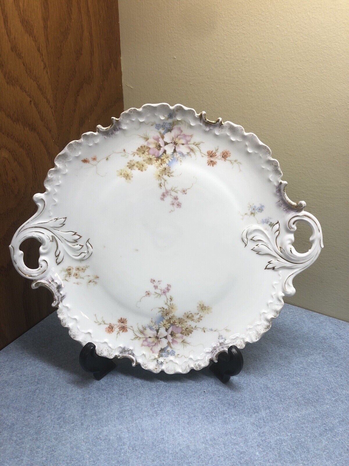 RC Rosenthal Monbijou Plate Hand Painted Pink Flowers Gold Trim & Handle