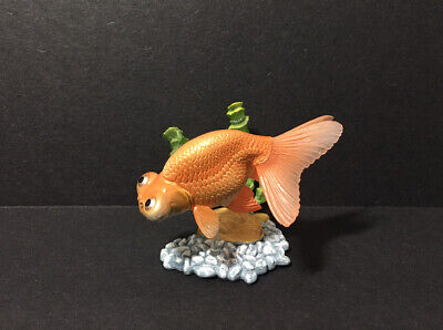 YUJIN Japan Exclusive Freshwater Bubble Eye Goldfish Fish Figure
