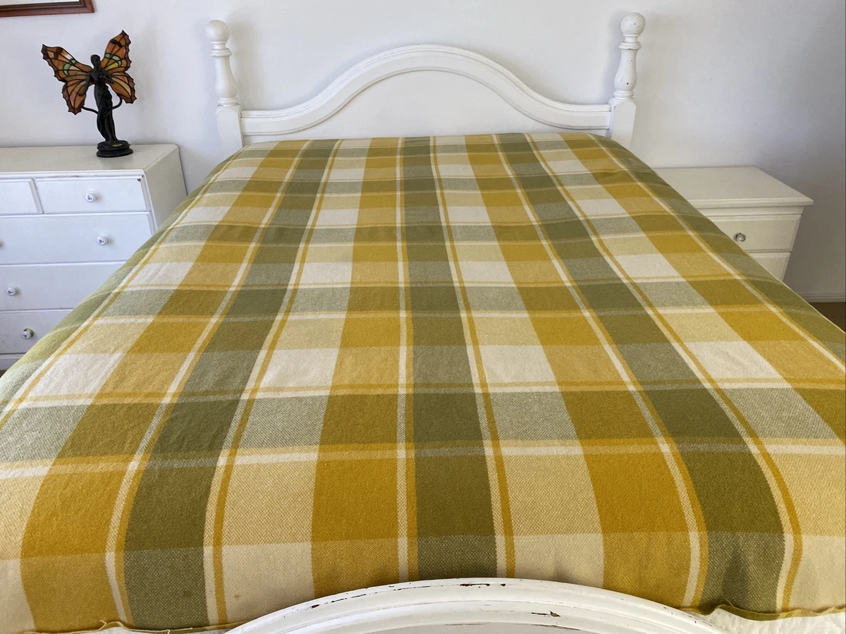 Laconia Wool Blanket Green Yellow Check Single 215 cm x 170 cm Faults Craft