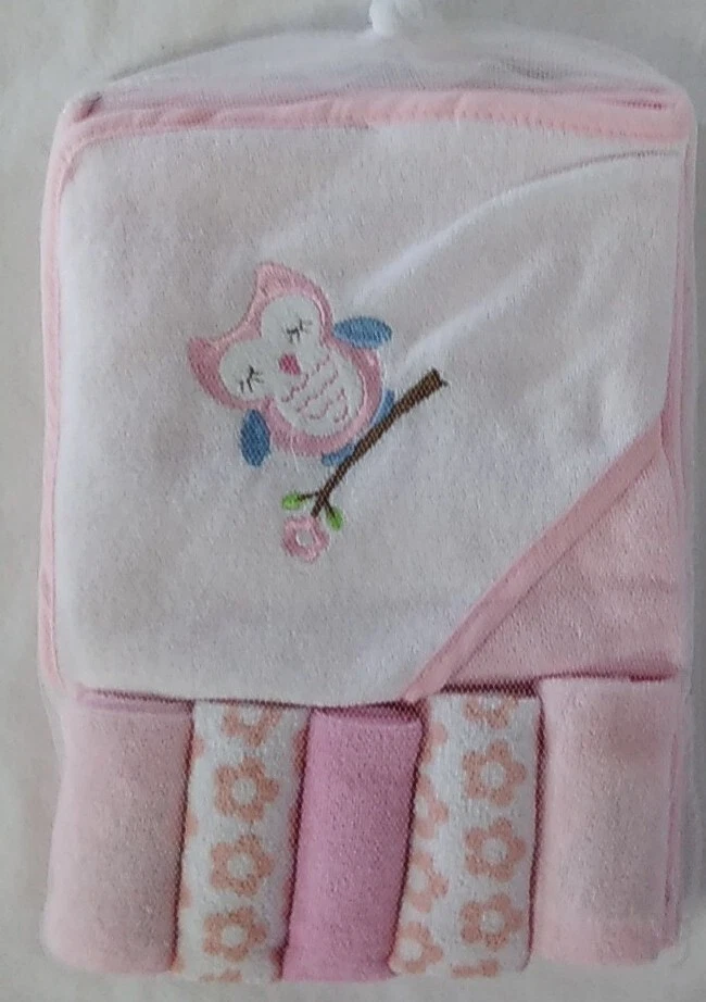 Swiggles hooded store towels