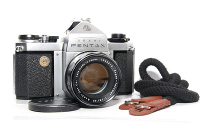 Pentax SV Analog Spiegelreflex Schraube M42 + Objektiv SUPER TAKUMAR 55mm 1,8 Schultergurt