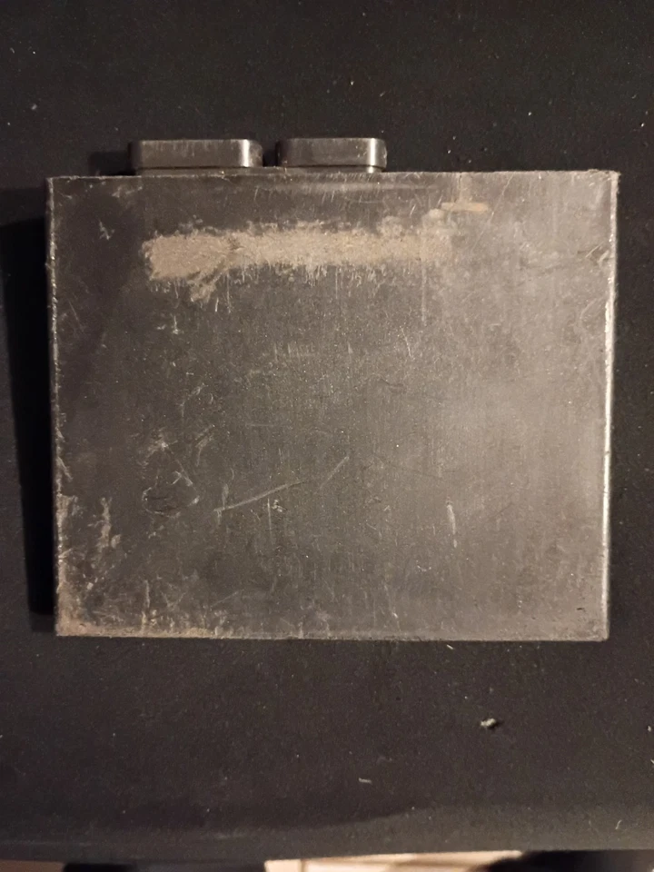 Módulo de unidad de control informático CDI ECU 2002 01-02 Suzuki GSXR 1000 GSXR1000 FABRICANTE DE EQUIPOS ORIGINALES Foto 2 de 3