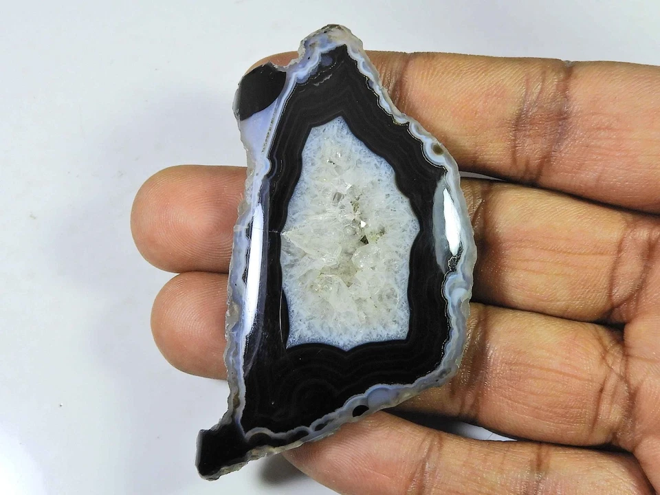 161Cts. Ágata druzy negra teñida elegante cabujón de cristal piedra preciosa suelta 36X71MM v82 Foto 3 de 4