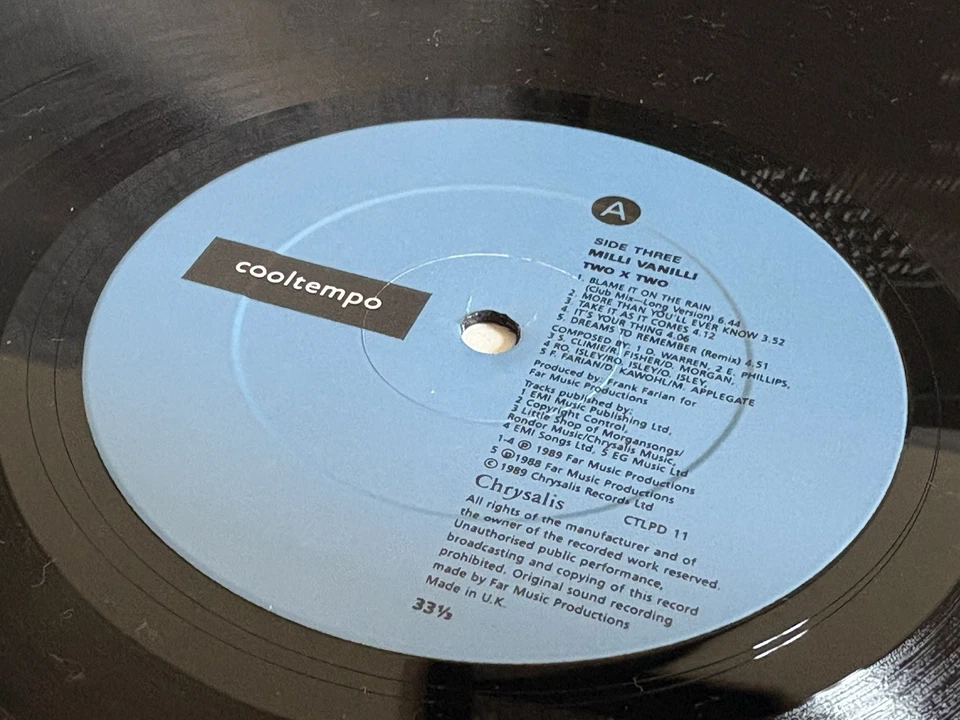 MILLI VANILLI - 2X2 - DOUBLE GATEFOLD LP - A1/B1/C1/D1 - 1989 - - Image 4 of 4