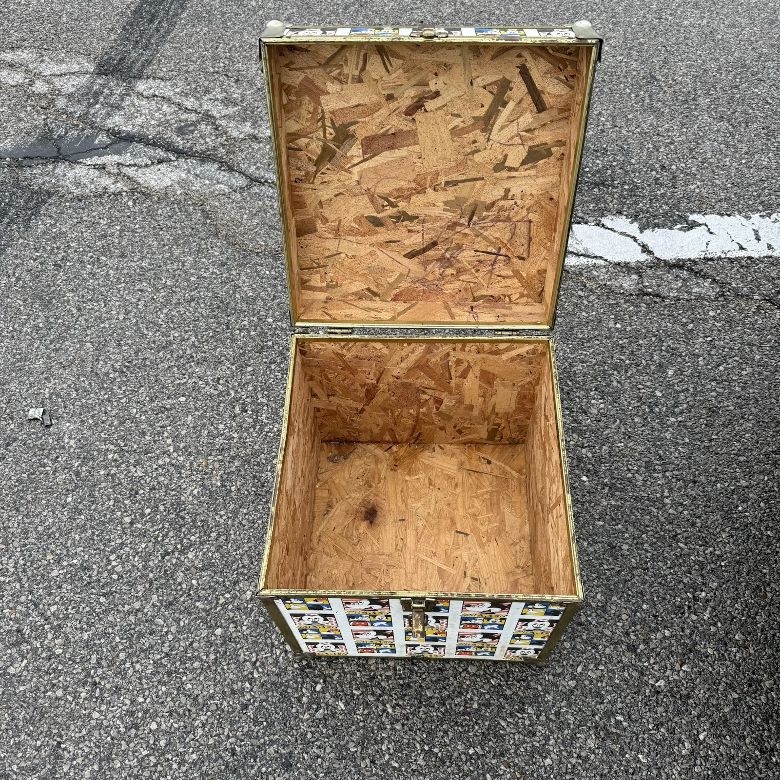 RARE Vintage Walt Disney Company Mickey and Minnie Toy Chest/Trunk 