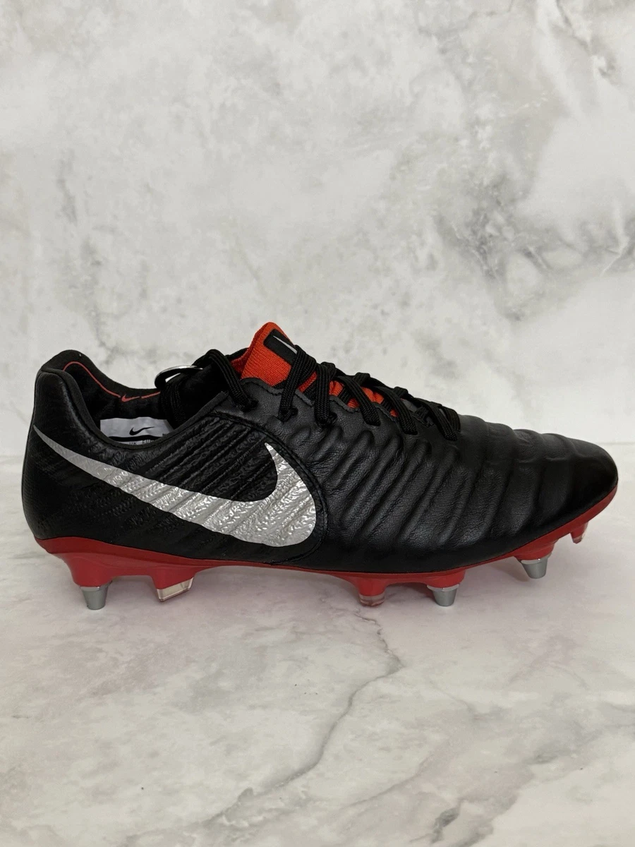 Preços baixos em Nike Tiempo Legend 7 Elite SG Pro Black Metallic