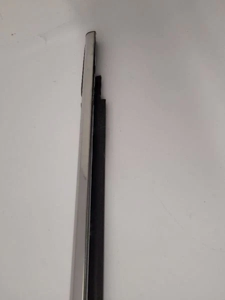 2013 13 FORD FUSION LEFT LH FRONT DOOR WINDOW MOULDING Foto 3 de 4