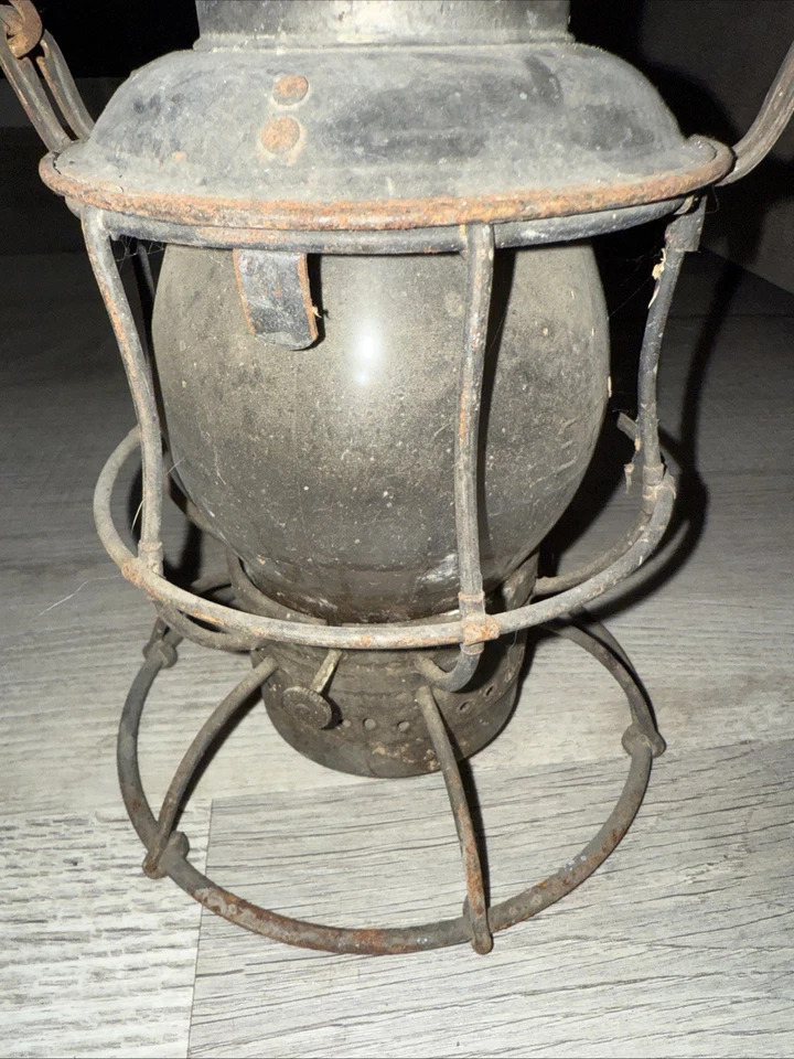 Erie Railroad Armspear Manufacturing Company Lantern - Image 3 of 3