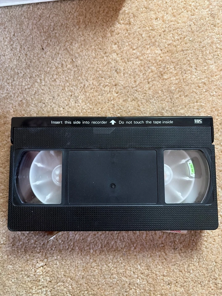 THE STOLEN JOOLS/ Knife of the party/double honeymoon 3 shorts LaurelHardy Shemp - Image 3 of 4