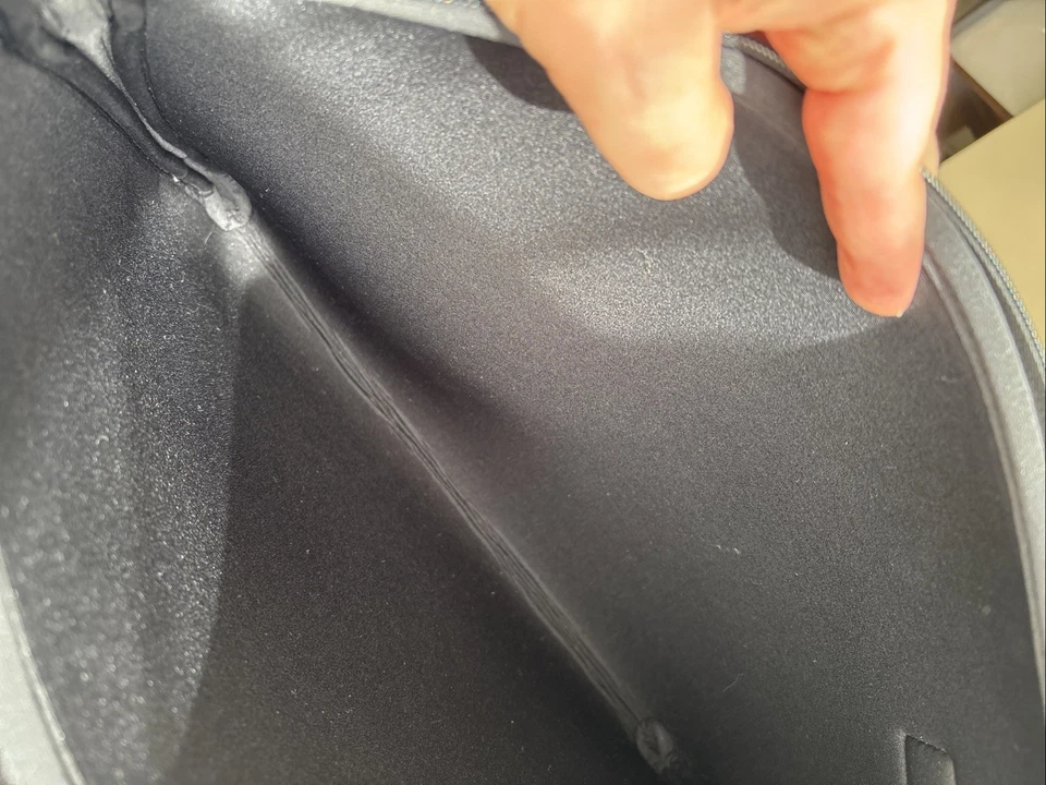 Funda con cremallera para portátil Case Logic Foto 4 de 4