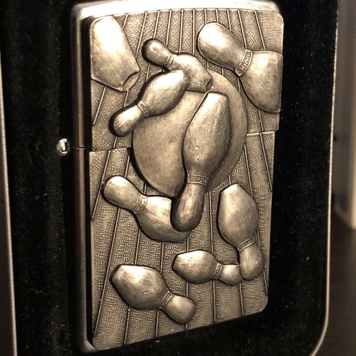 Accendino da bowling ""STRIKE"" Zippo piastra in peltro fantastico nuovo in latta 2002 Smythe Barrett - Foto 14 di 14