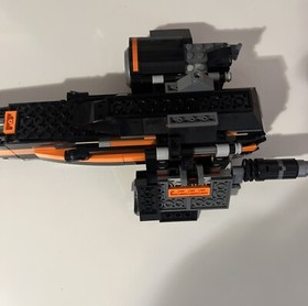LEGO Star Wars: Poe's X-Wing Fighter (75102) Parts Incomplete w/ Mini Fig