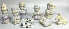 Russ Berrie O Holy Night 8 Piece Pastel Nativity Set Porcelain Vintage 5029