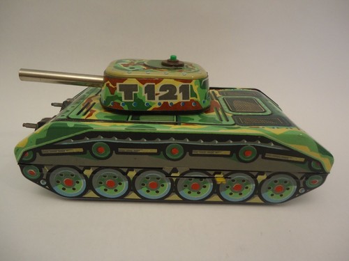 Vintage KDN Czechoslovakia Wind Up Litho Military Tin Toy Tank 121 + BOX - Picture 4 of 10
