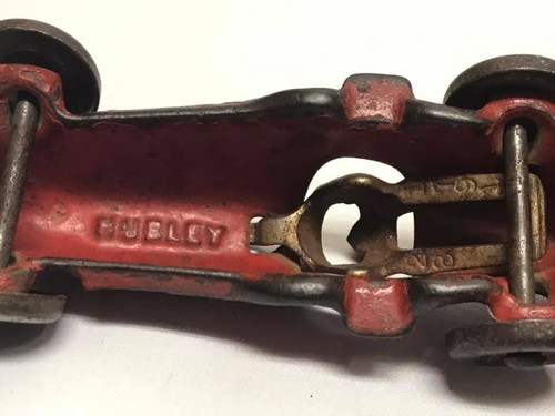 Antique Hubley #5 Cast Iron Fishtail Race Car - Picture 6 of 6