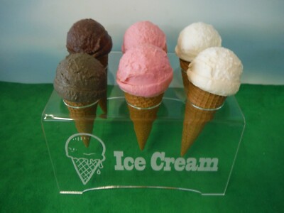 BASKIN ROBBINS 6 REALISTIC ICE CREAM CONES + DISPLAY STAND (FREE SHIPPING)