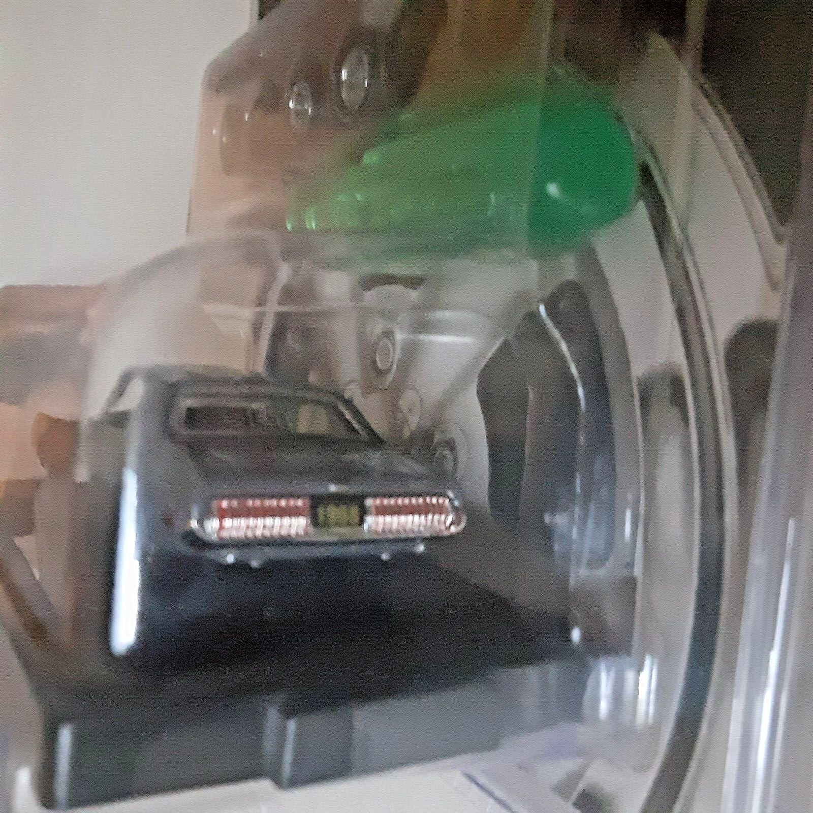 Picture 4 of 5