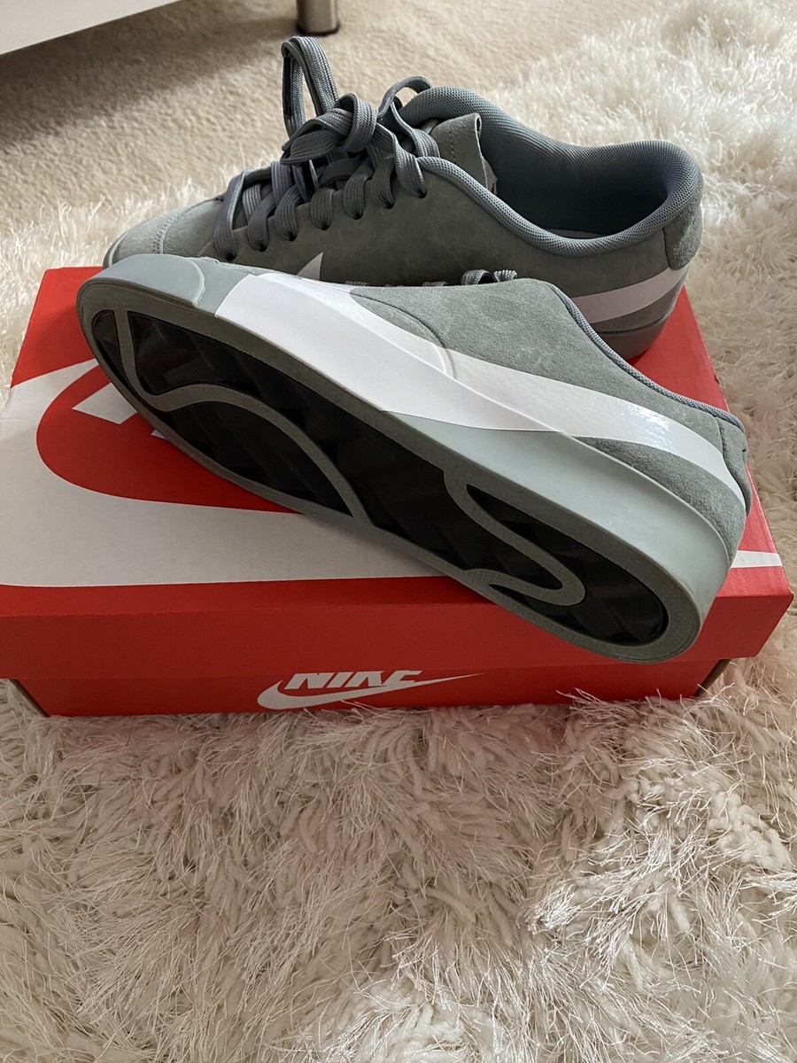 nike blazer low size 3