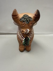 PUCARA BULL TERRACOTTA FIGURINE