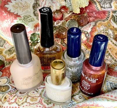Lot of 5 Nail Polish - Sally Hansen, Lauder, Wet N  Wild & + Full